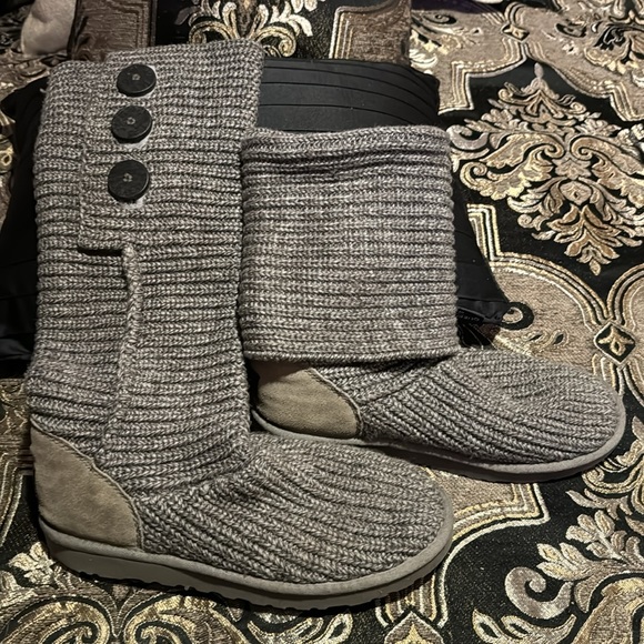 UGG Women's Classic Cardy Grey Size 8 - Picture 6 of 7